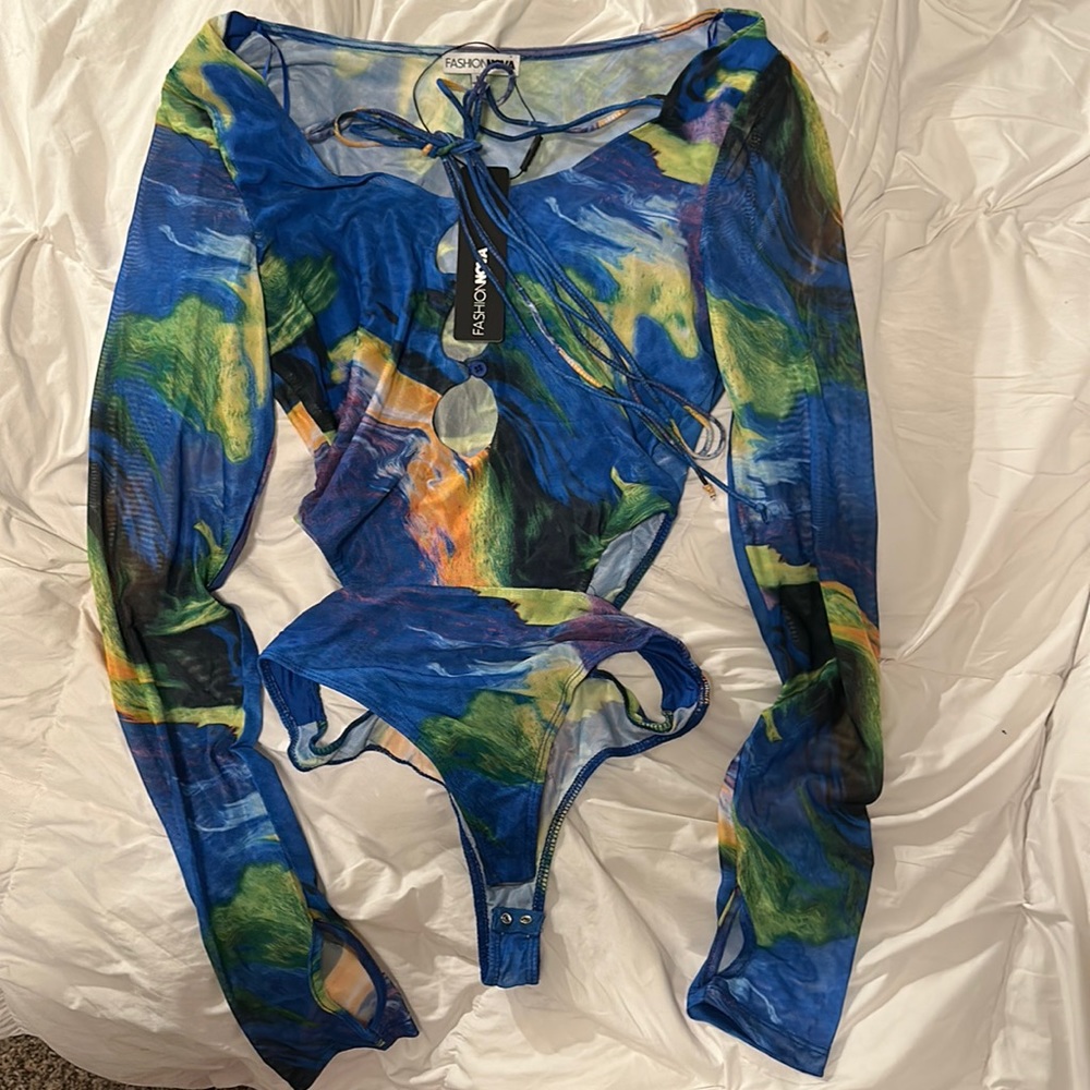 Fashion Nova mesh, long sleeve bodysuit